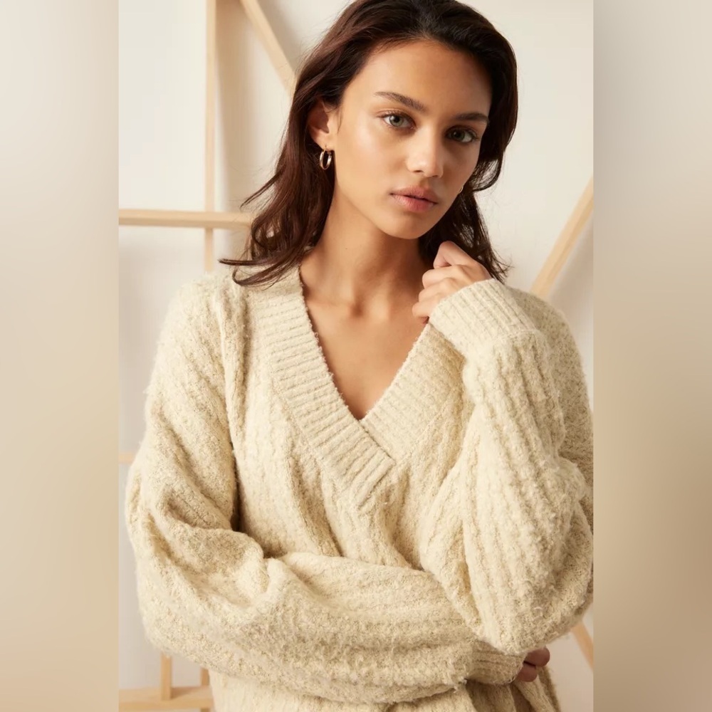 Urban outfitters Out From Under Mina Cable Knit Pullover Sweater size medium